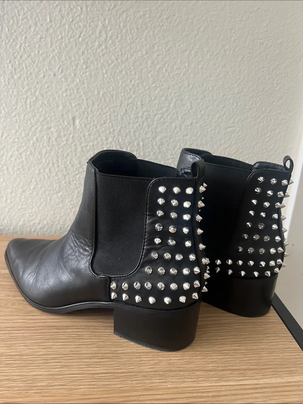 Steve Madden Black Studded Chelsea Booties - Women's Fashion Ankle Boots - Picture 1 of 5